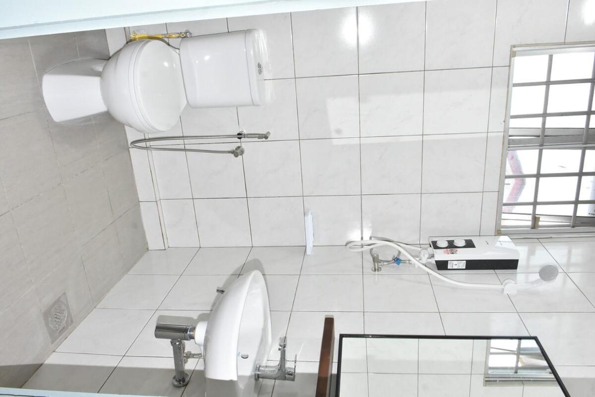 בינטולו Rain Tree Homestay מראה חיצוני תמונה