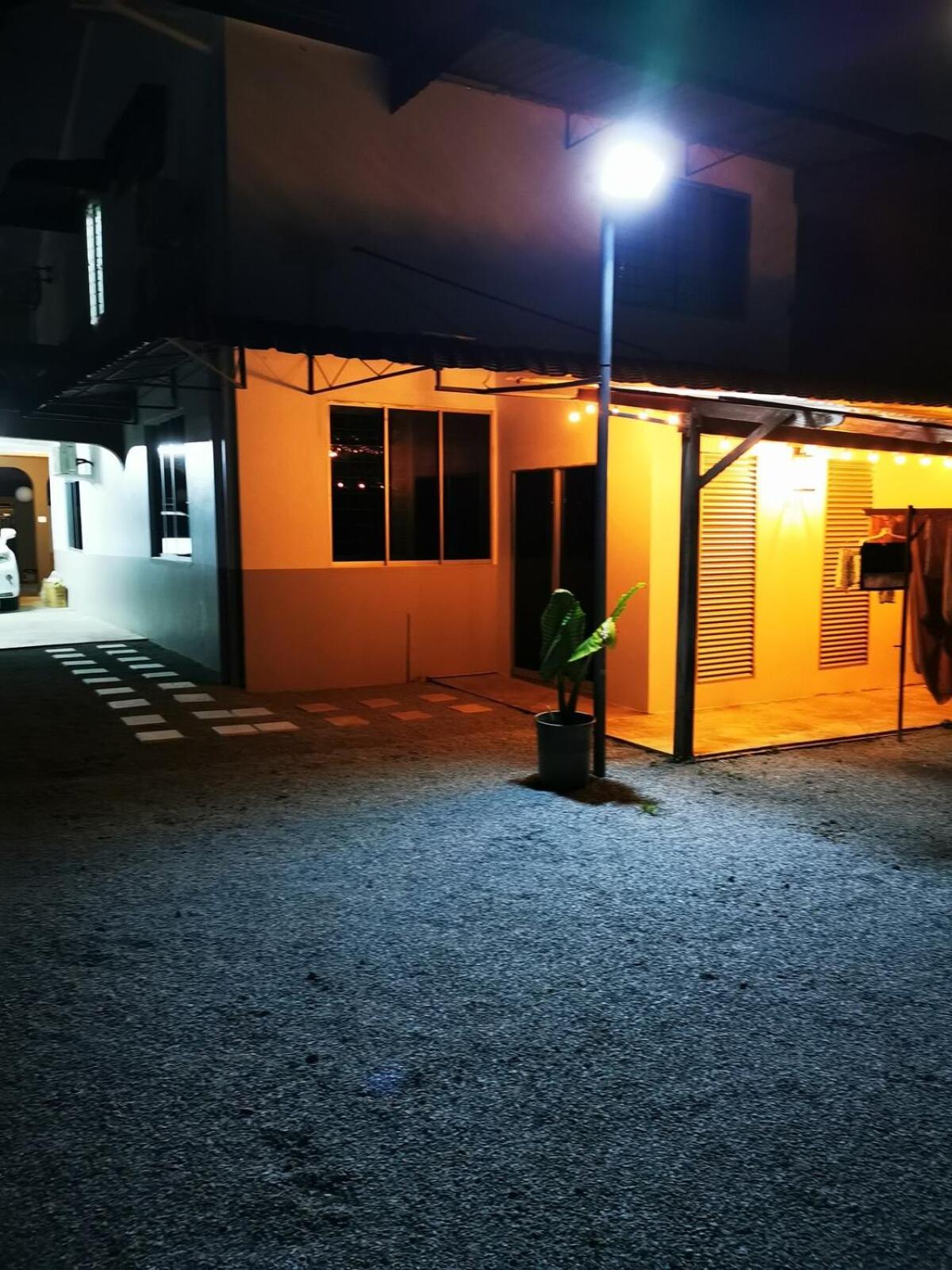 בינטולו Rain Tree Homestay מראה חיצוני תמונה